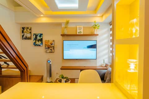 Comfy and Cozy 3BR with Balcony, Pool and Netflix