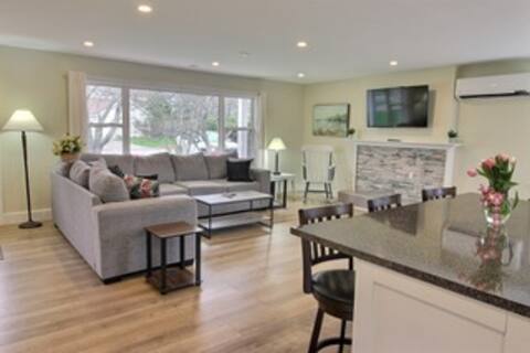 Beautiful home in Charlottetown's prime location!