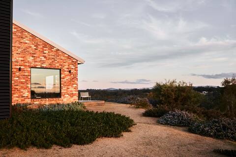 Lux Escape in Heathcote Wine Region (Adults Only)