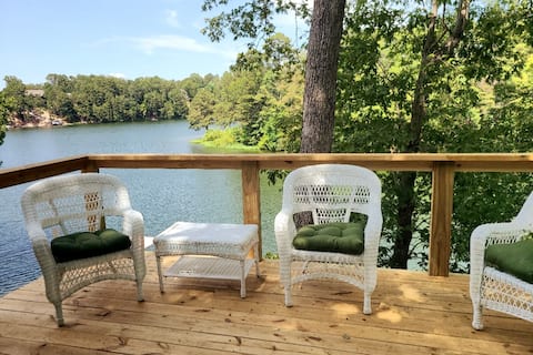 Peaceful Paradise on Lake Rayburn!