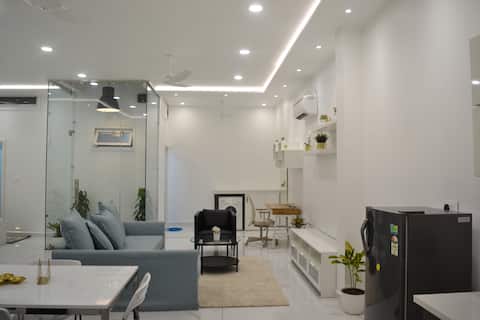 Luxurious Studio in DayalBagh Agra