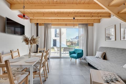 Popular Airbnb listing: Barn 2 | By the Sea | Jastrzębia Góra in Gmina Władysławowo