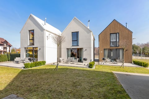 By the sea | Jastrzębia Góra | Barn 2