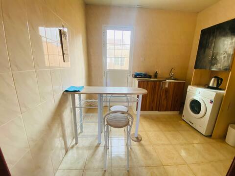 Popular Airbnb listing: Tiny House 5mn walk to Burj Al Arab beach in Umm Suqeim Third