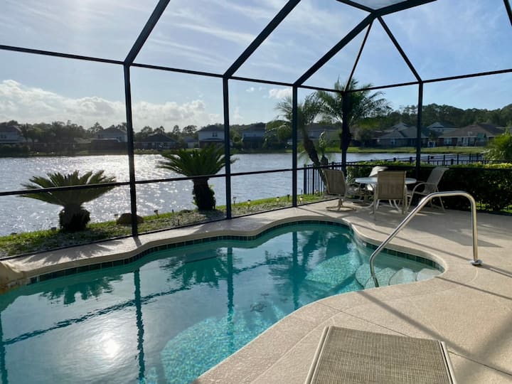 Home Available w/ 2 bedrooms & Private Pool Houses for Rent in Port