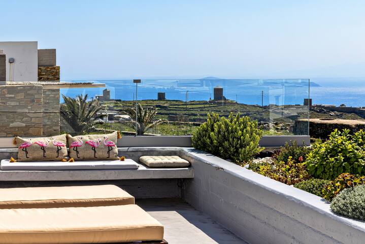 Sea Breeze Villa Triantaros Tinos