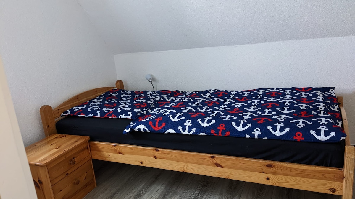 Chumba kidogo cha kulala (ghorofani)