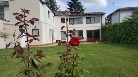 Burgos Capital-La Manzanera House
