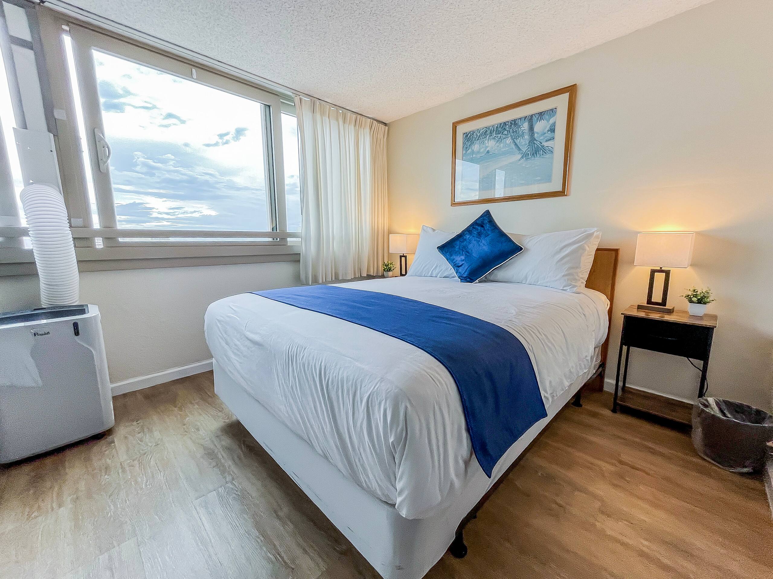 Condo in Honolulu · ★4.74 · 1 bedroom · 3 beds · 1 private bath - Image 21