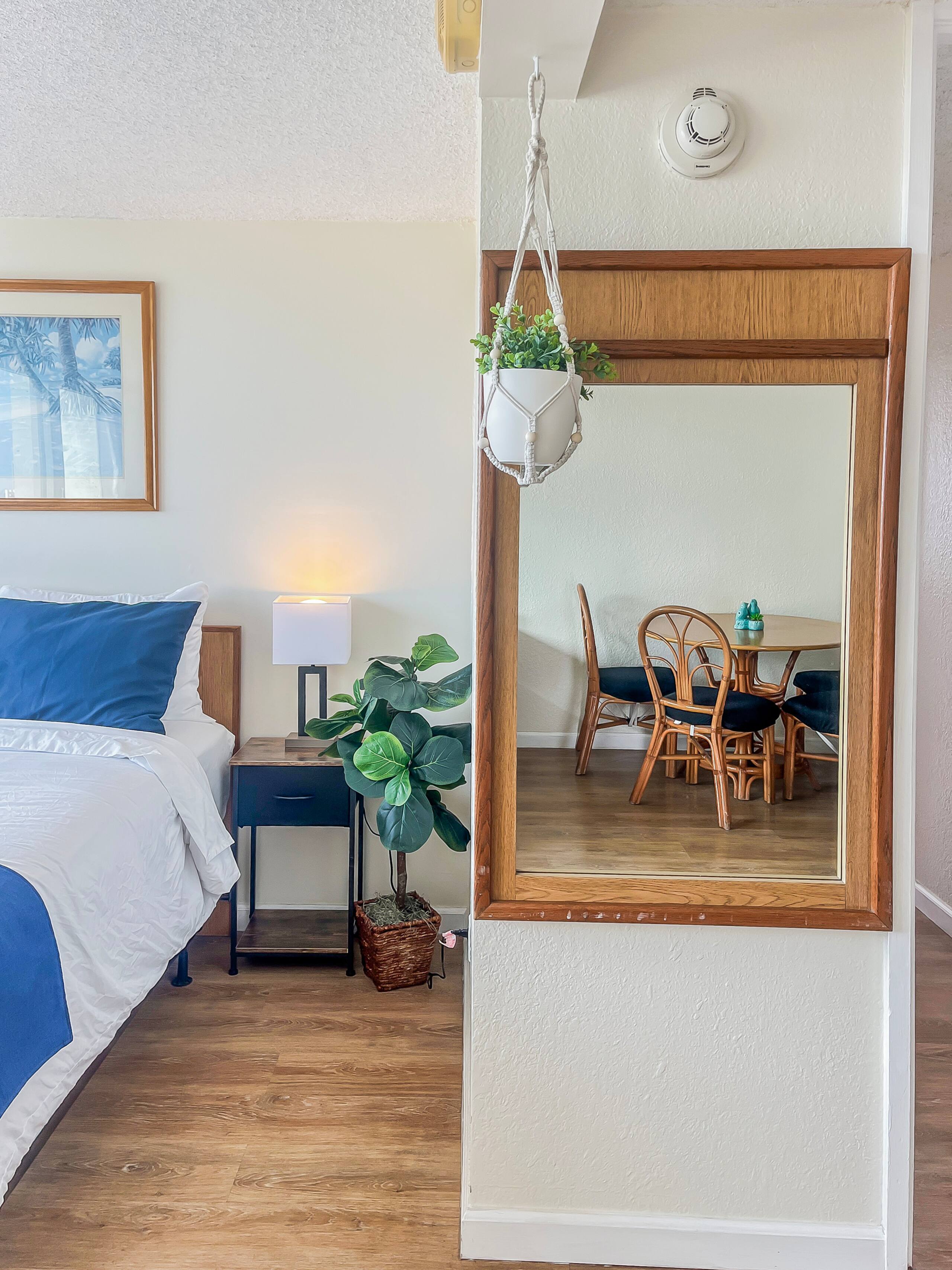 Condo in Honolulu · ★4.74 · 1 bedroom · 3 beds · 1 private bath - Image 31