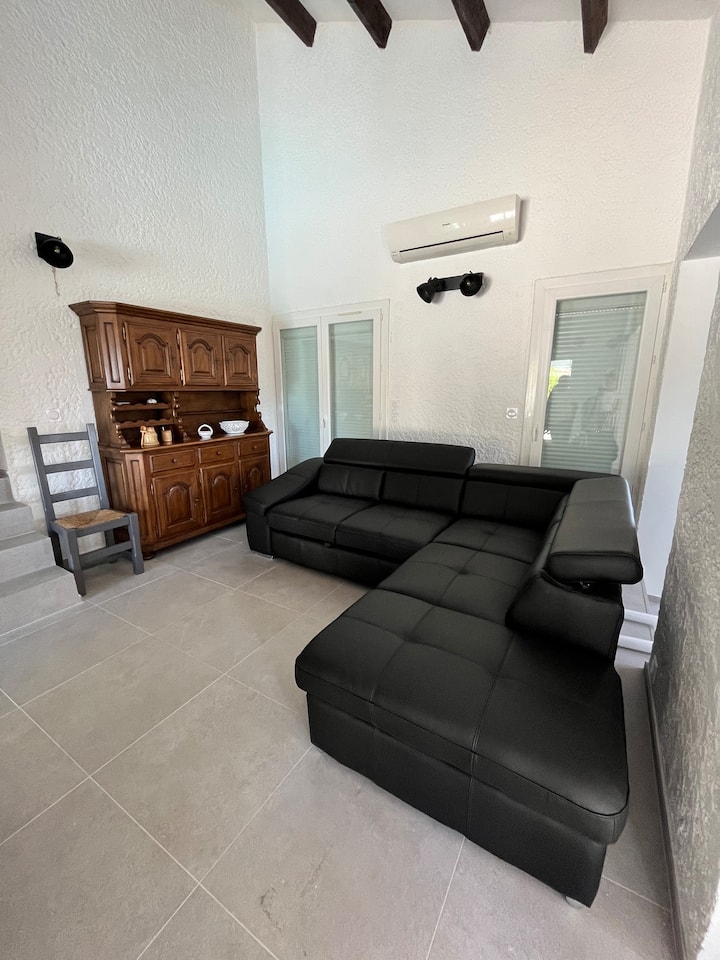 Maison, Piscine Privée,5mn Des Calanques De Cassis - Cassis