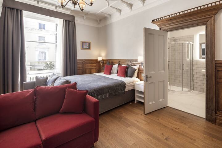 Notting Hill House managed Airbnb listing 3