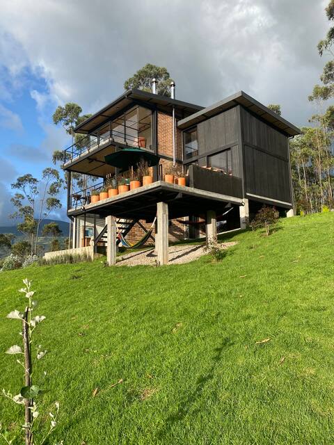 Architect’s home at the Lake