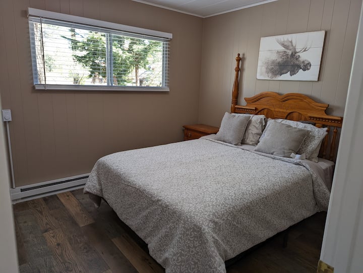 Spavaća soba br. 1 bračni krevet (160x200)