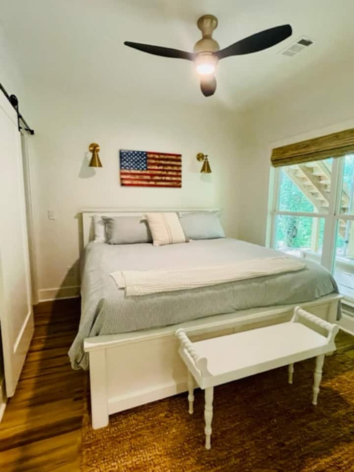 Стая с двойно легло и пералня/сушилня