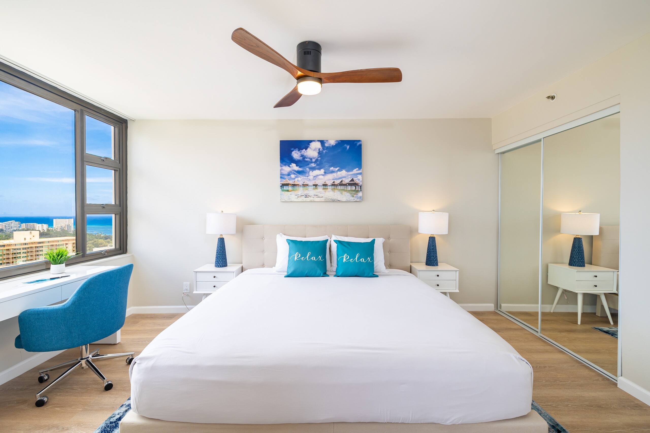 Condo in Honolulu · ★4.87 · 1 bedroom · 2 beds · 1 private bath - Image 15