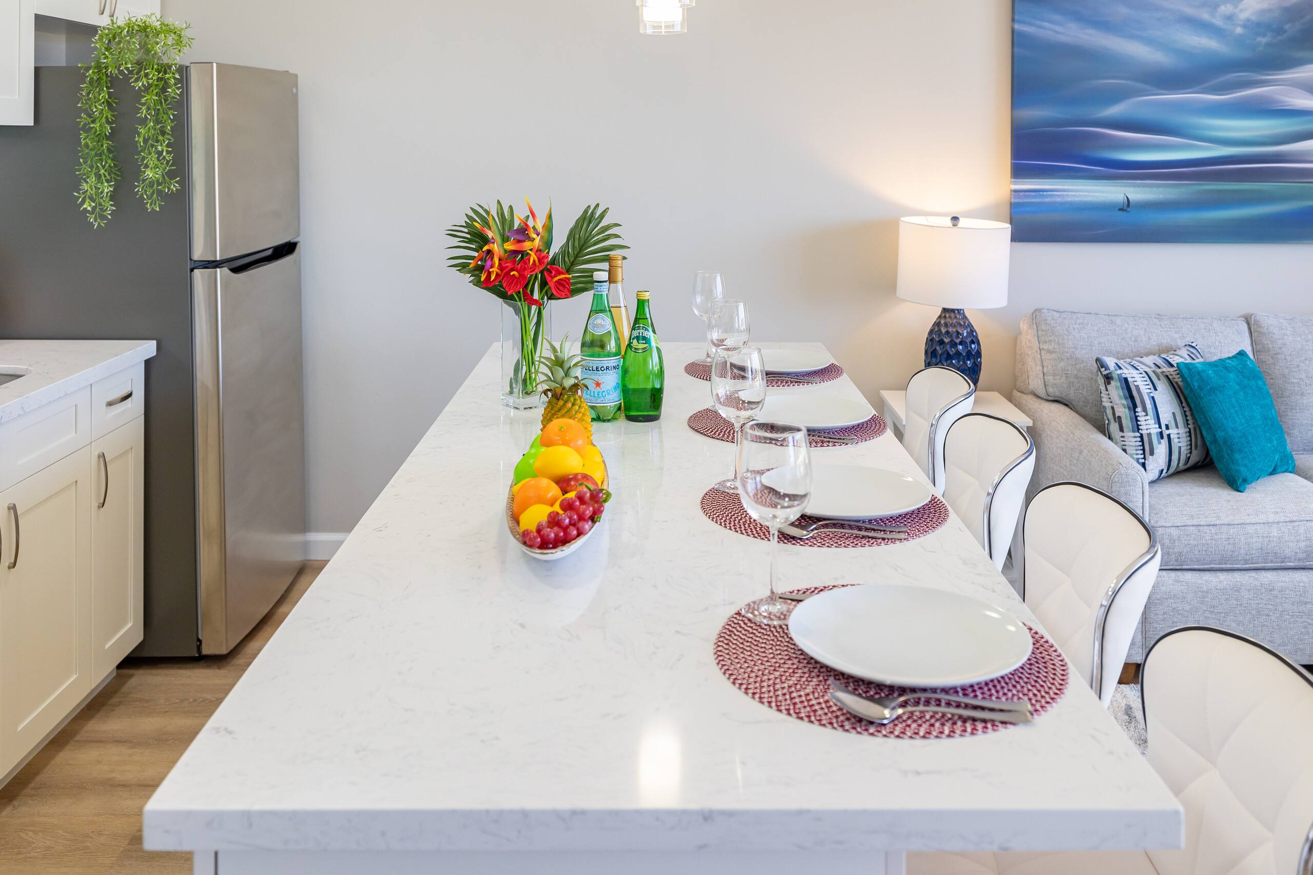 Condo in Honolulu · ★4.87 · 1 bedroom · 2 beds · 1 private bath - Image 11