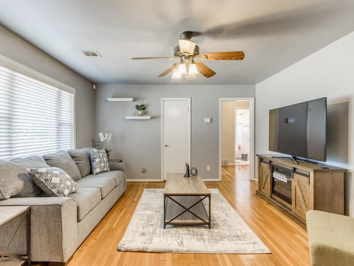 Classic home in the heart of OKC Houses for Rent in The Village