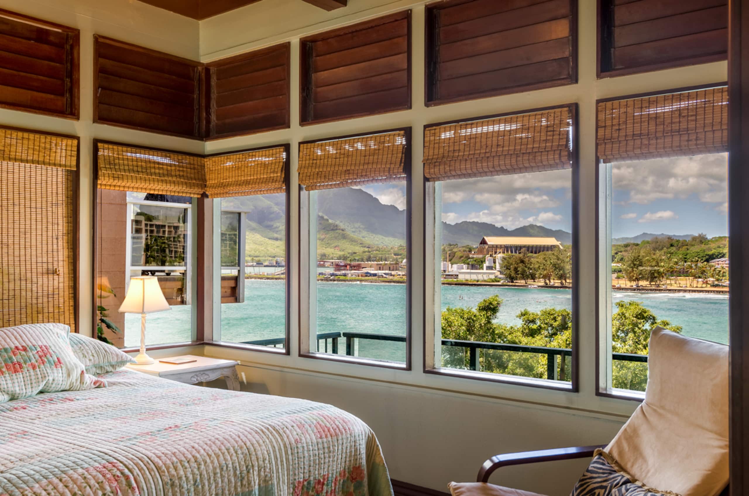 Amazing Views from this Oceanfront Home - Photo 7