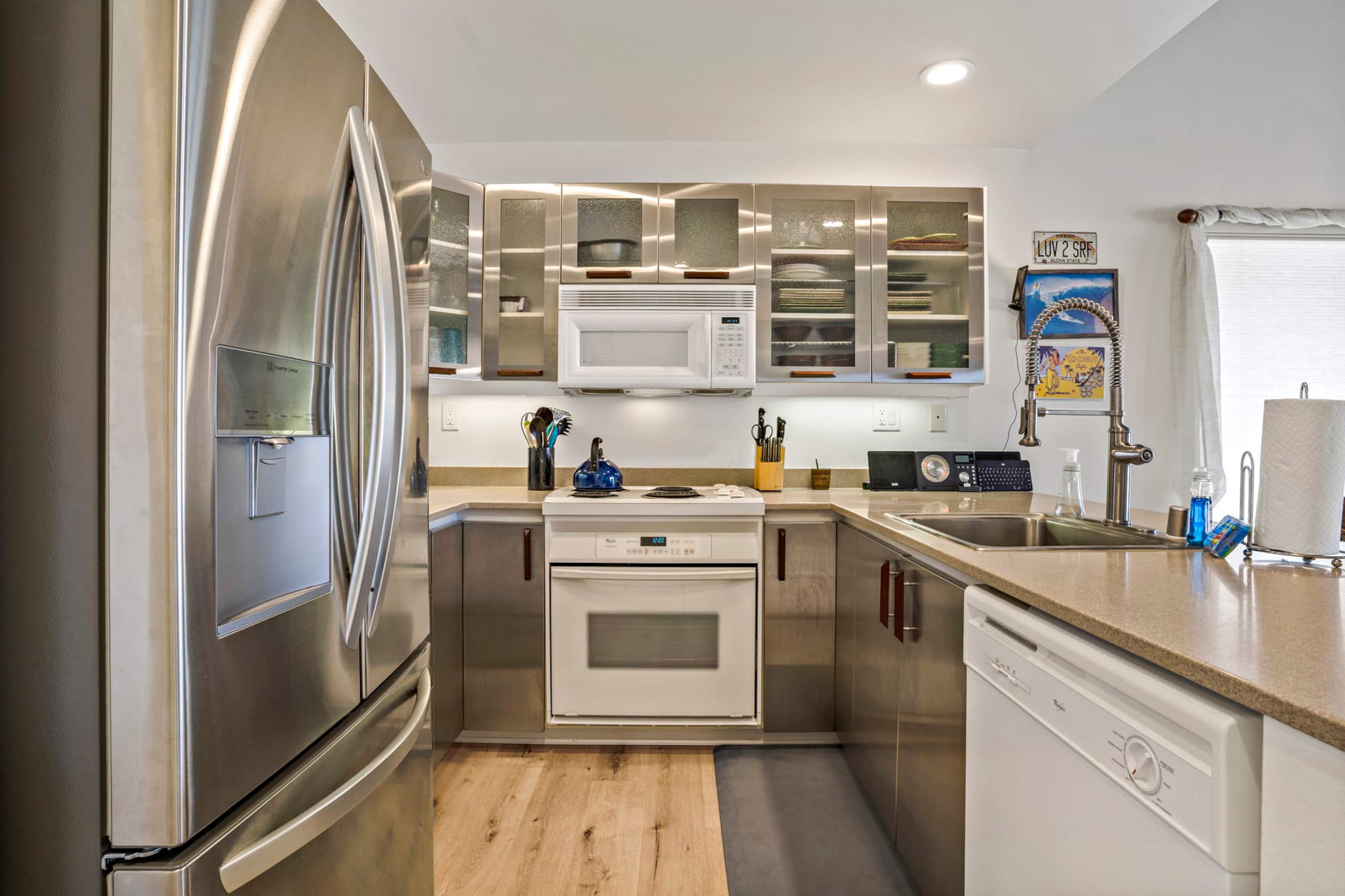 Condo in Kihei · ★4.95 · 2 bedrooms · 3 beds · 2 private baths - Image 13