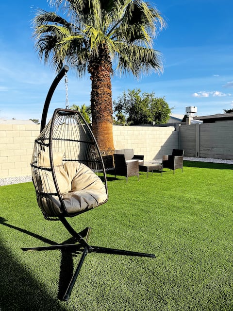 Vegas Oasis with Hot Tub and Pool (Near the Strip)