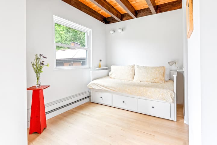 chumba cha kulala 2 w daybed w trundle ili kubadilisha kuwa mapacha 2 au kitanda 1 cha mfalme