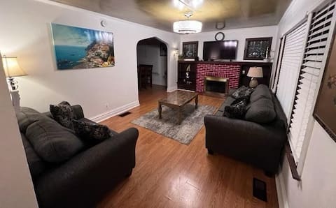 New! Your Home Away From Home! Next to Navel Base!
