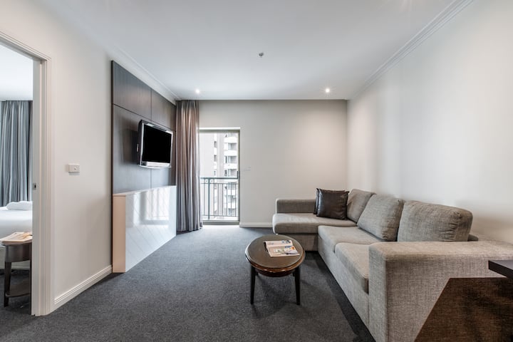 Living By The Cbd: Urban Style 1br With Balcony - Melbourne