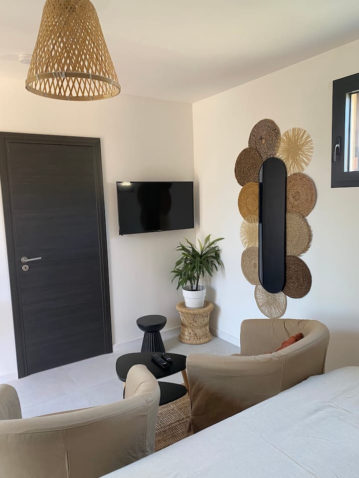 Studio Figuerolles, Terrasse Privée, Accès Piscine - Cassis