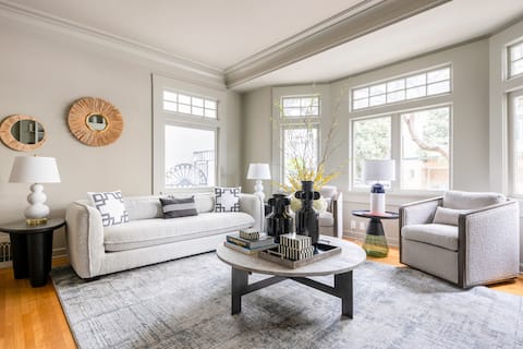 Top performing Airbnb: 3-Bd 2-Ba 1-Office Tourist Delight in Russian Hill in Russian Hill
