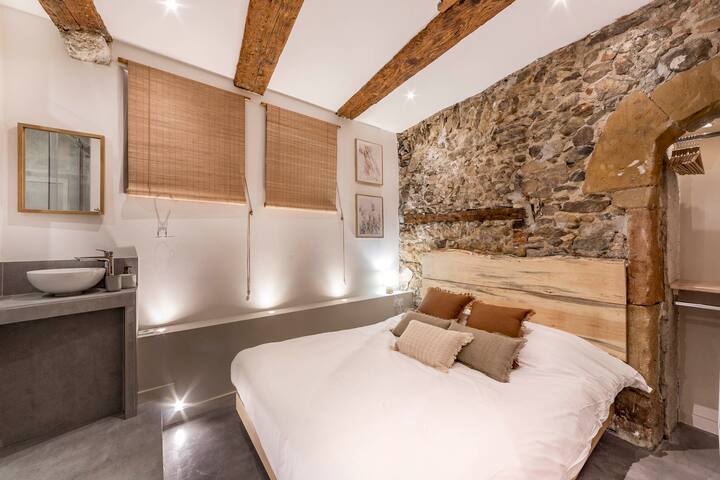 The Saint Georges, heart of the city gallery image 5