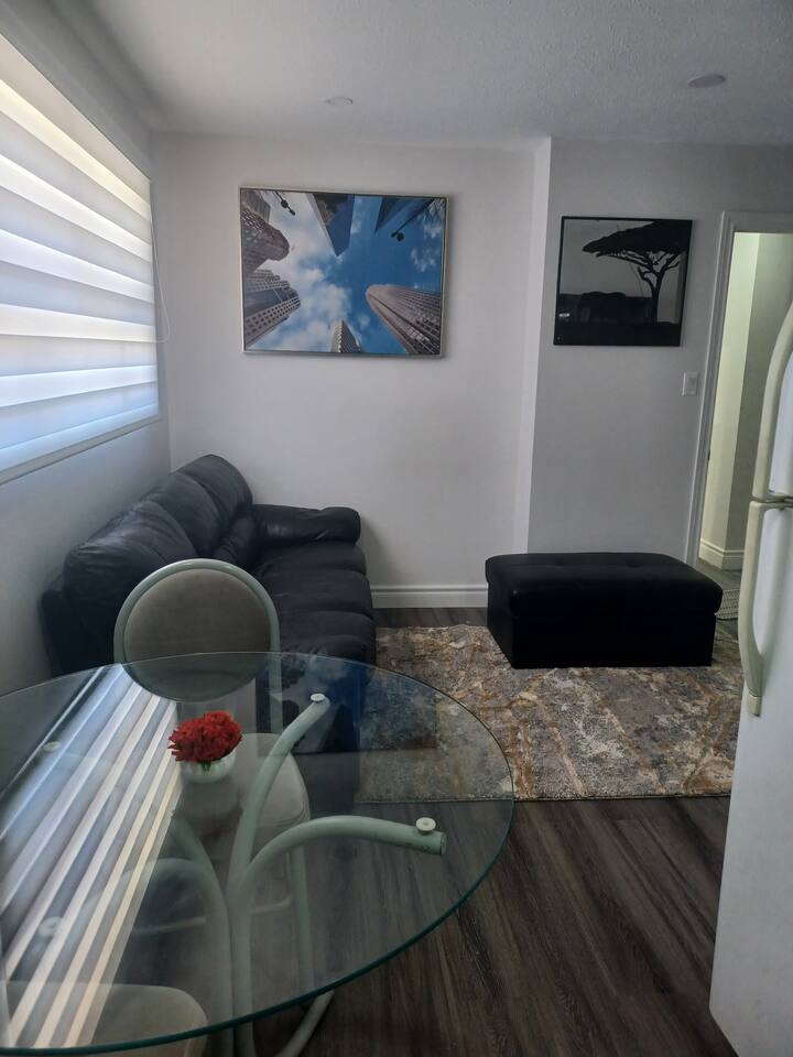 Lindsay Vacation Rentals & Homes Lindsay, Kawartha Lakes, Canada Airbnb