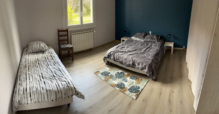 საძინებელი 1