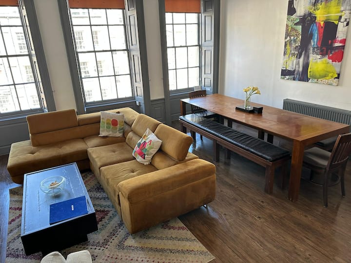 Royal Mile 4 Bedroom And 3 Bathroom Apt For 10 Per - Edinburgh