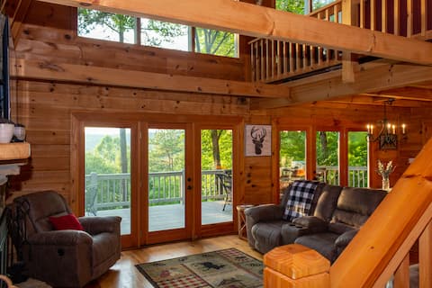 Top performing Airbnb: Mountain Lookout View Firepit Hot tub & Fireplace in Gilmer