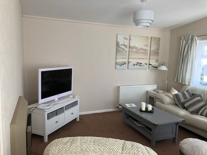 Pet Friendly Holiday Bungalow In North Cornwall - Padstow