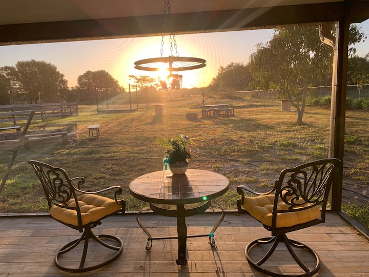 Private farmhouse stay at Dim Jandy Ranch.