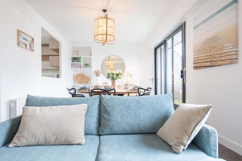 Top performing Airbnb: Le cocon de Perros in Perros Guirec