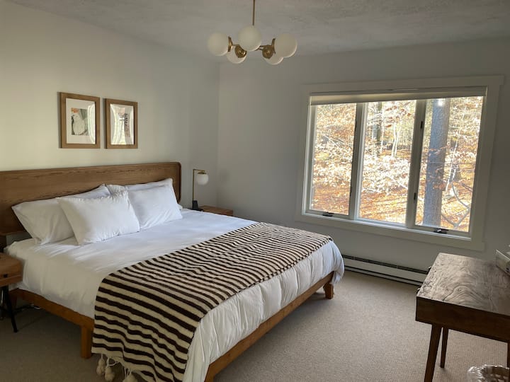 Chambre à l'étage avec lit King Size