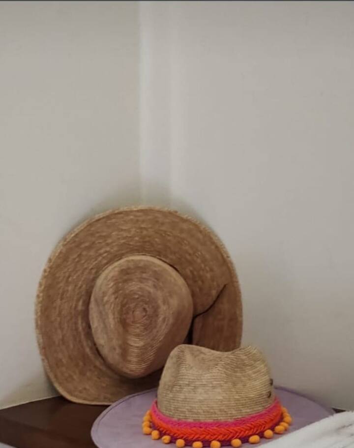 Dekoračná posteľná bielizeň ich nepoužívajte./Nepoužívajte dekoratívne klobúky.