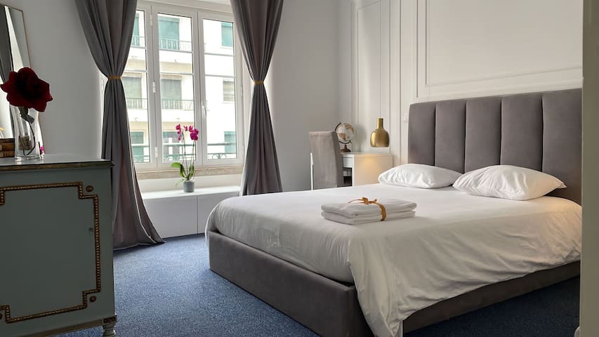 Big Apartment 14 people