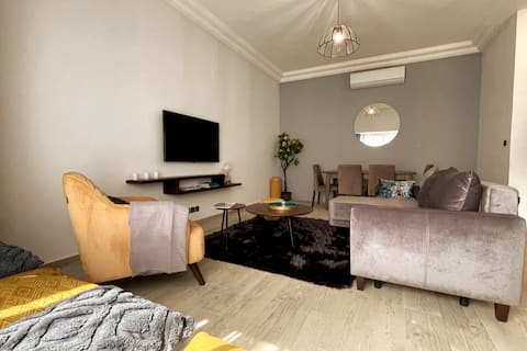 Superbe appartement en plein coeur de l 'ACI 2000