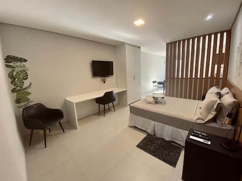Studio14-Boulevard-LunaStudios