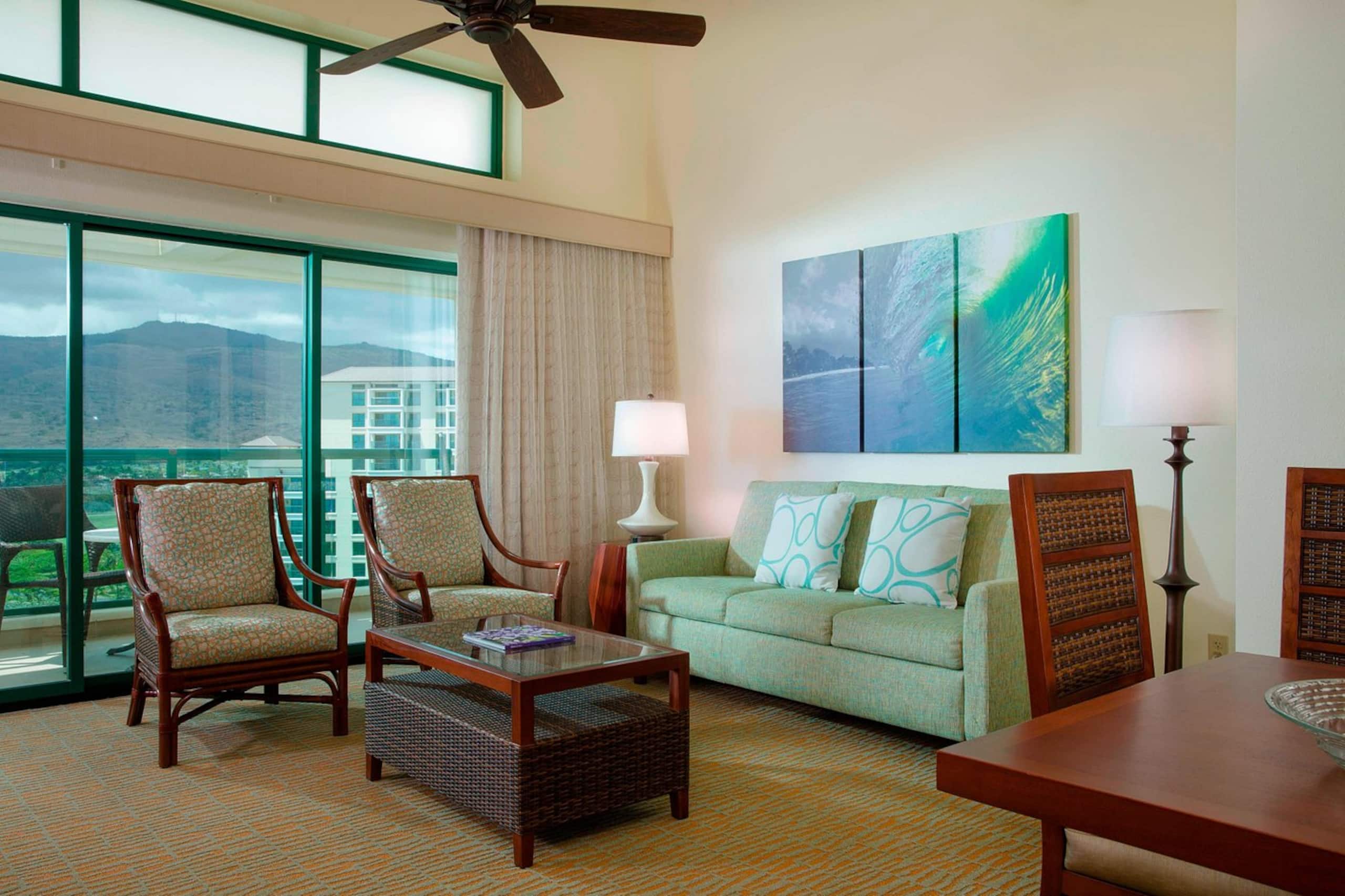 Condo in Kapolei · ★5.0 · 1 bedroom · 2 beds · 1 private bath - Image 4