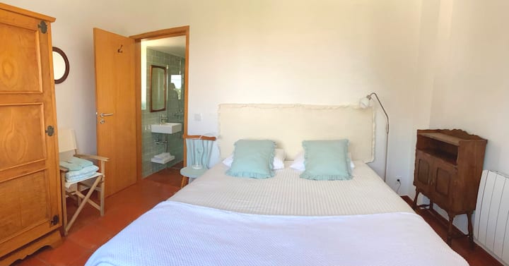 soba br. 1 s privatnom kupaonicom (jedan korak u nastavku)