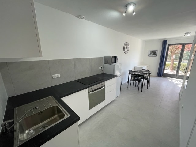 Successful Airbnb property: RDJ, piscine, parking C2 in Mouans Sartoux