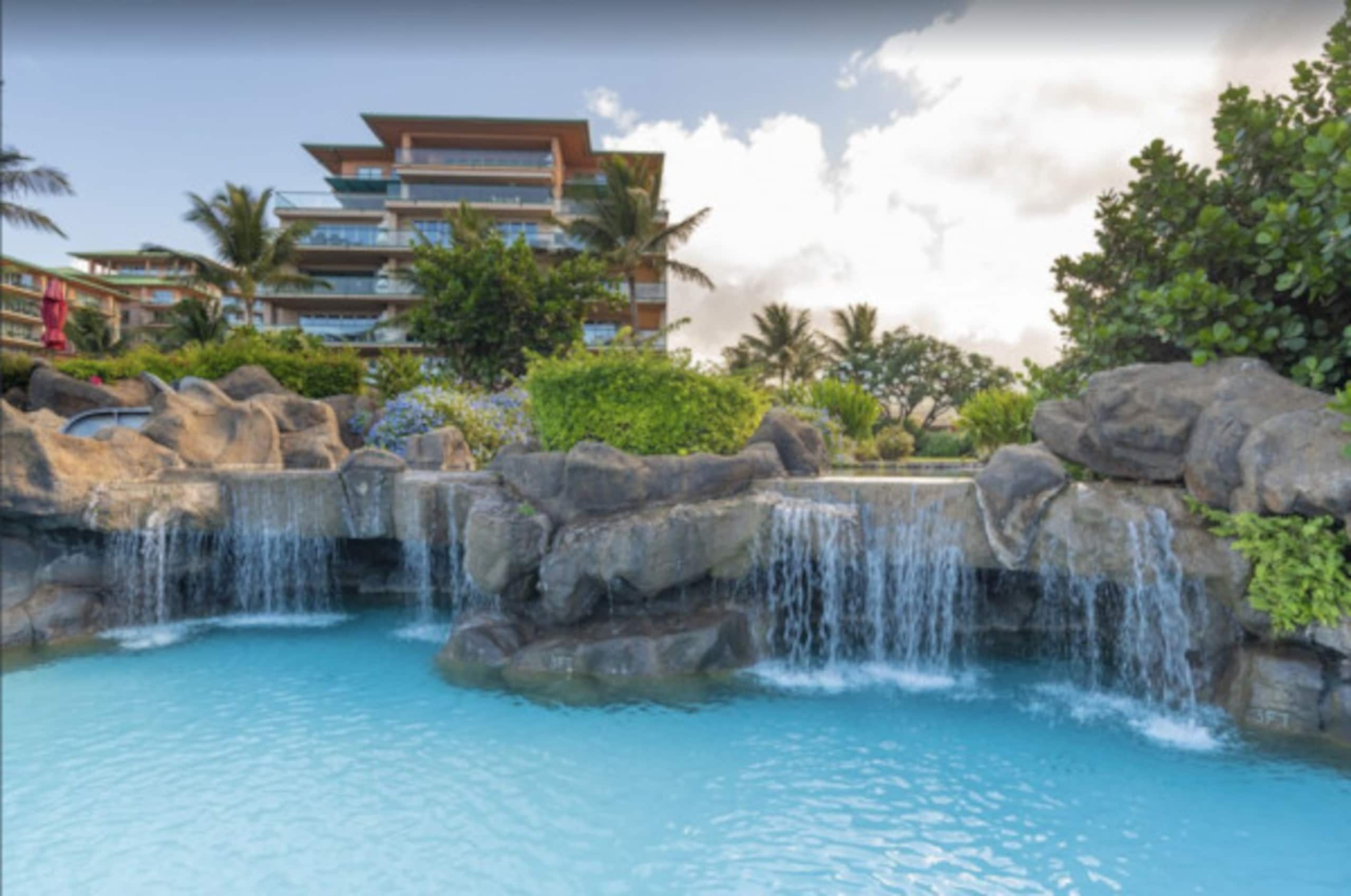 Condo in Lahaina · ★4.84 · 1 bedroom · 1 bed · 1 private bath - Image 11