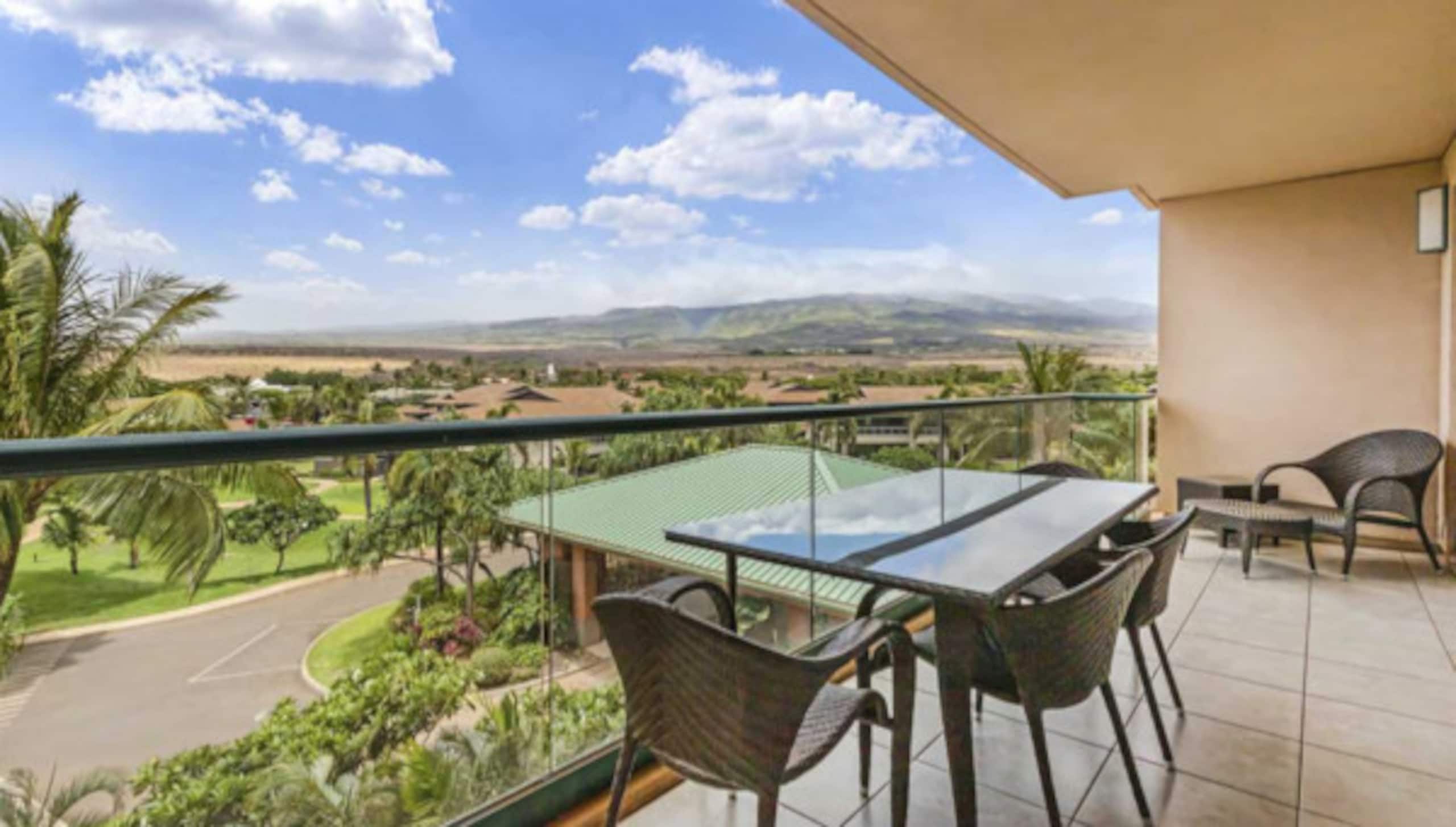 Condo in Lahaina · ★4.84 · 1 bedroom · 1 bed · 1 private bath - Image 3