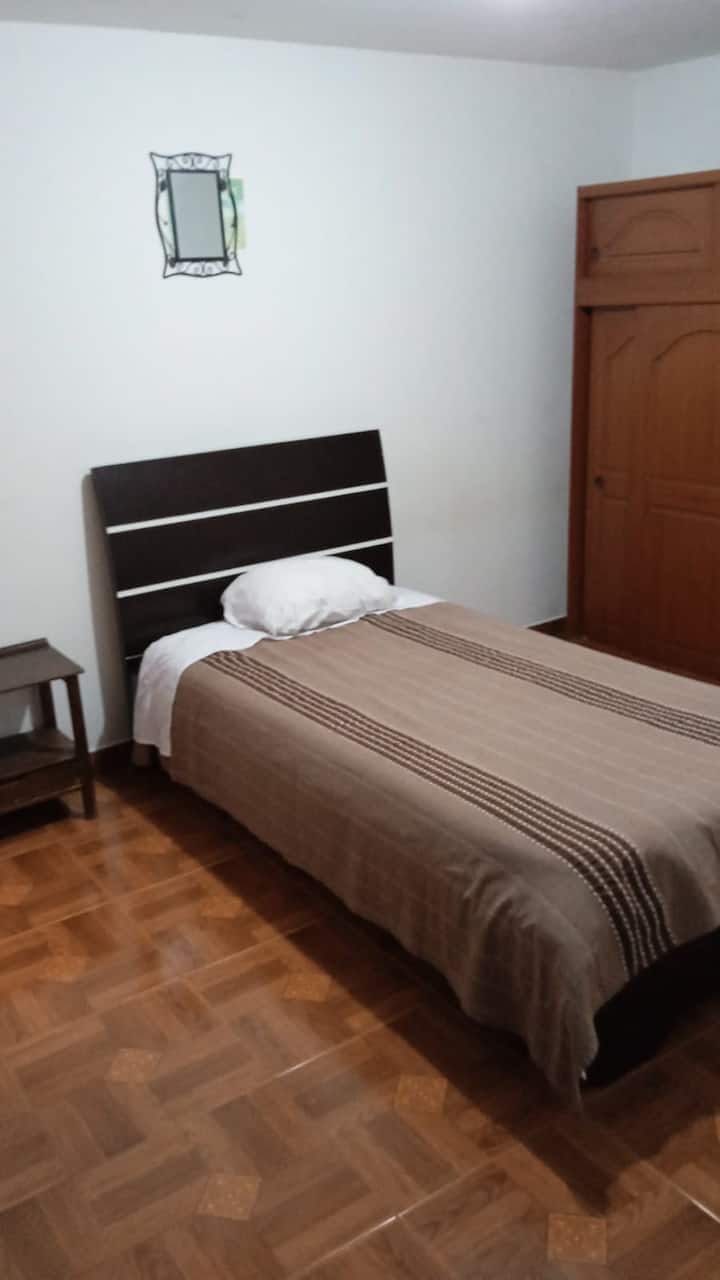 Vakantiewoningen met ontbijt in Chía Cundinamarca, Colombia Airbnb