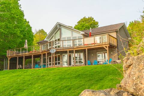 Kayaks, Game Room + Sunsets | Algonquin Delight
